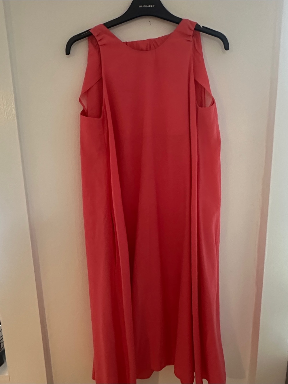 COS Women’s Size 4 Coral Sleeveless Midi Dress